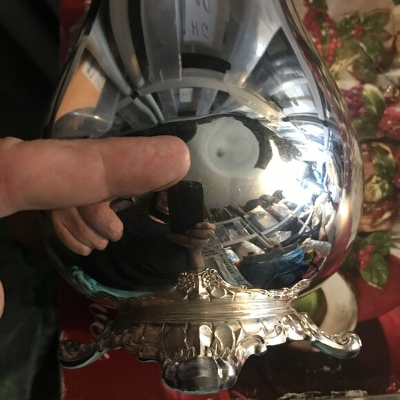 Wm Rogers & Son Heavy Silverplate Water Pitcher Victorian Rose 1917 - Picture 4 of 13